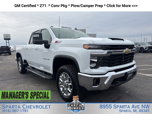 Summit White 2025 Chevrolet Silverado 2500HD Pickup Truck Four-Wheel Drive Automatic