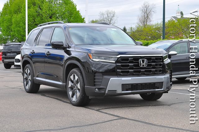 Crystal Black Pearl 2026 Honda Pilot SUV / Crossover All-Wheel Drive Automatic