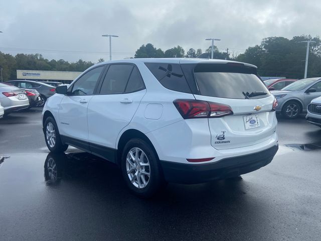 2022 Chevrolet Equinox LS 5