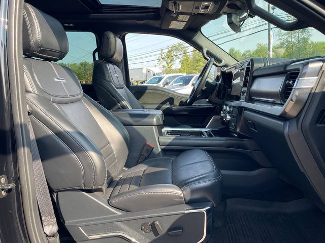 2026 Ford F-250SD Platinum - Agate Black Metallic exterior view 16