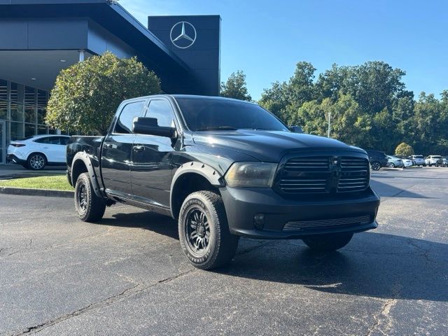 2013 RAM 1500 Negro (Black Clearcoat) Camioneta Todo terreno 6 velocidades Automática