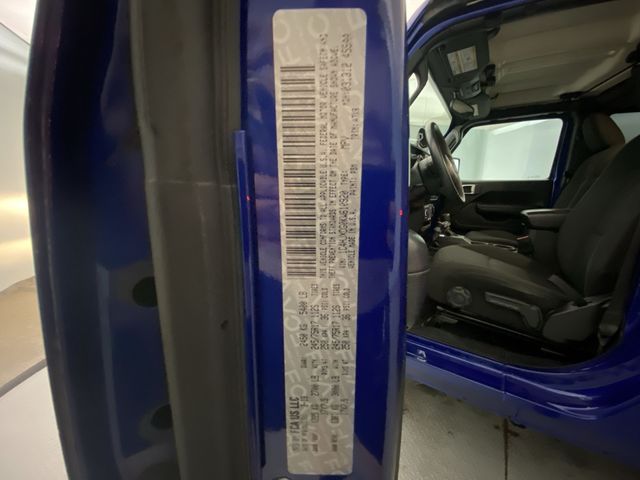 Used 2019 Blue Jeep Unlimited Sport S image 27