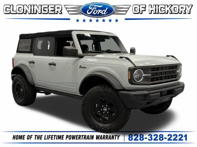 2022 Ford Bronco Gris (Cactus Gray) SUV/Crossover Todo terreno Automática