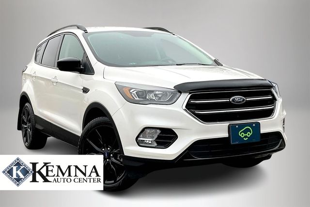 White Platinum Clearcoat Metallic 2018 Ford Escape SE AWD SUV / Crossover All-Wheel Drive 6-Speed Automatic