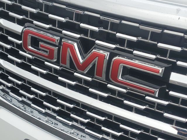 2023 GMC Acadia Denali 31