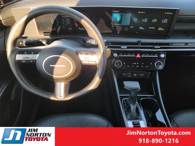 Used 2025 Hyundai Santa Cruz Truck