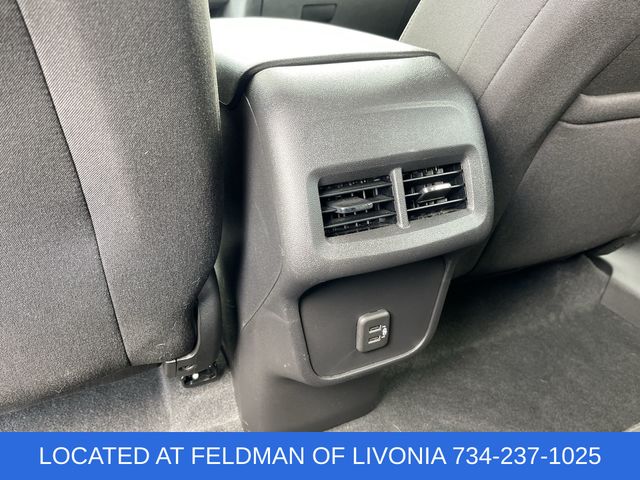 Used 2023 Chevrolet Equinox For Sale in Livonia, MI