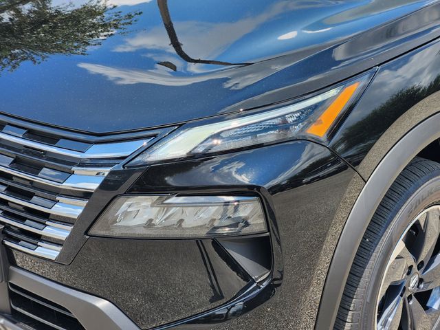 2026 Nissan Rogue SV photo 3