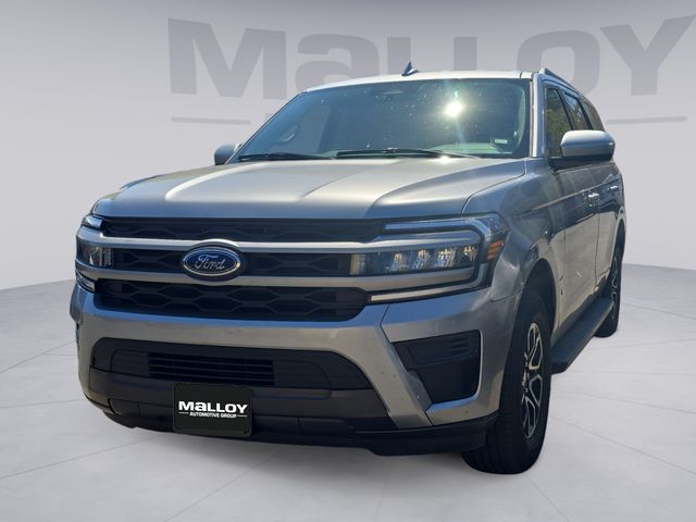 Silver Metallic 2024 Ford Expedition XLT 4WD SUV / Crossover Four-Wheel Drive Automatic