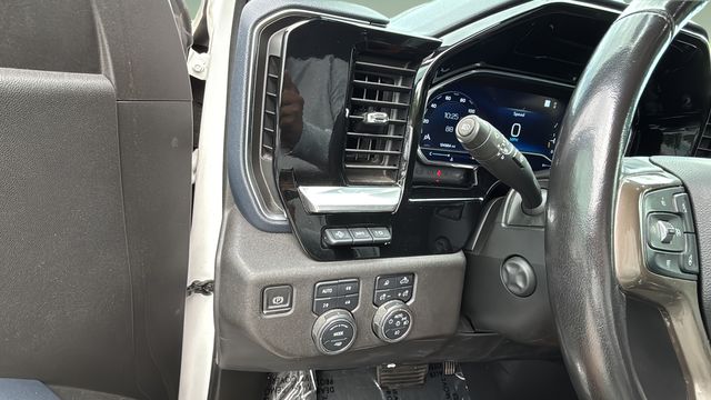 Used 2022 Beige Chevrolet High Country image 22