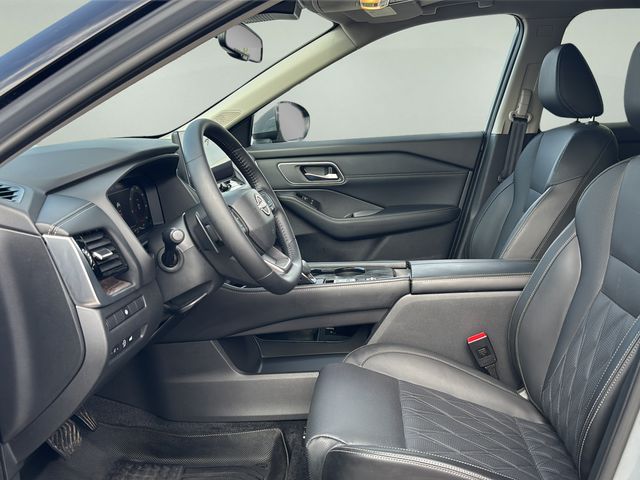 Used 2025 Nissan Rogue SUV