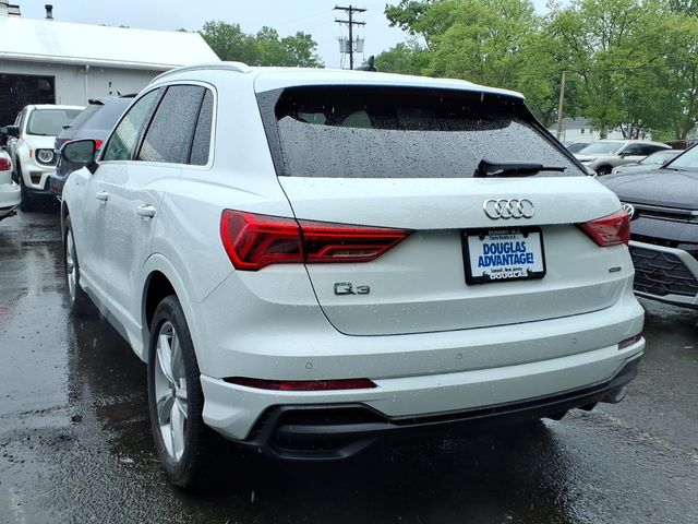 2022 Audi Q3 - Image 6
