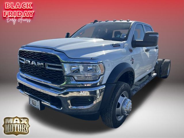 2024 Ram 5500HD Tradesman 3