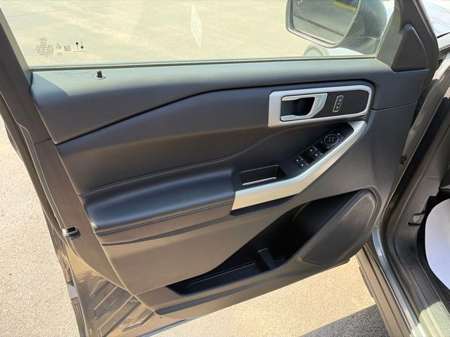 2023 Ford Explorer XLT Gray at Honda North
