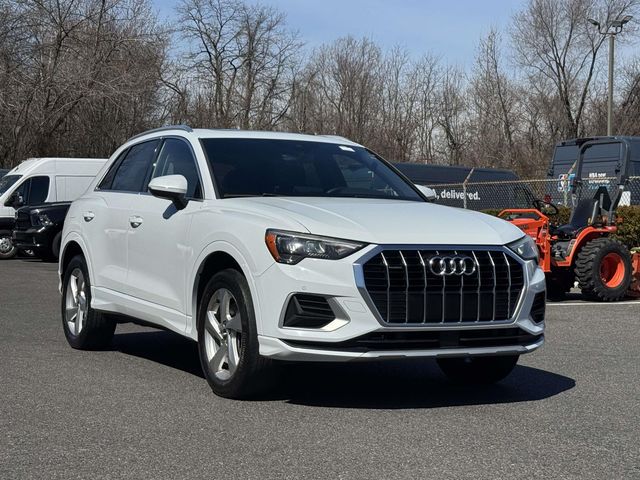 2019 Audi Q3 45 TFSI quattro Premium