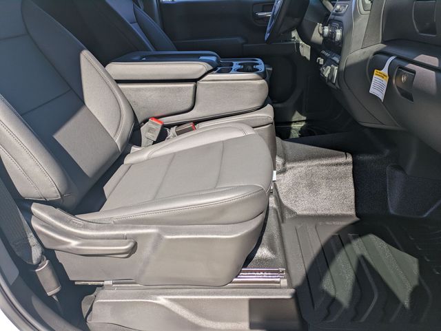 2025 Chevrolet Silverado 1500 WT photo