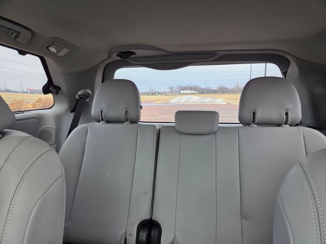 2019 Toyota Sienna XLE Auto Access Seat
