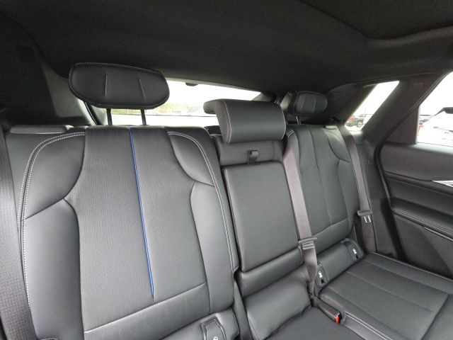 2024 Cadillac LYRIQ Luxury:C02520