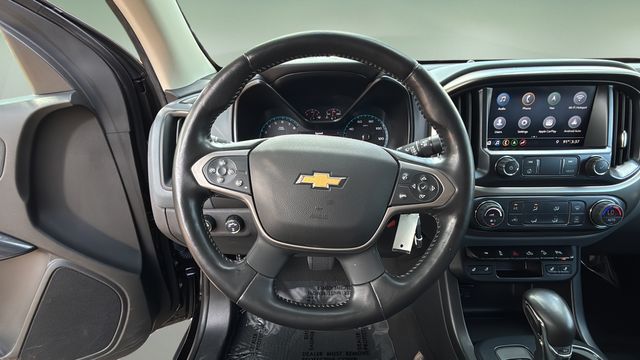 Used 2022 Black Chevrolet Z71 image 12