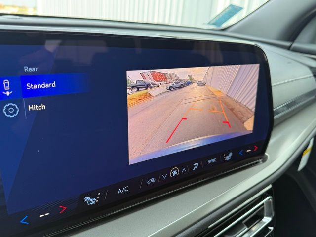 new 2026 Chevrolet Traverse car, priced at $46,080