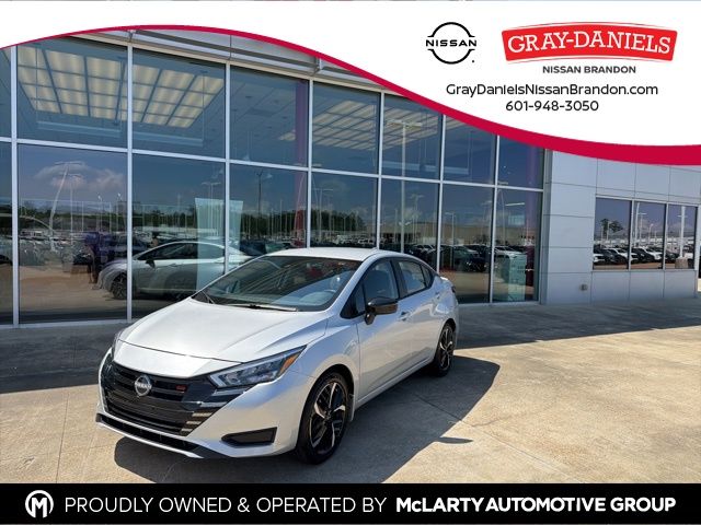 Brilliant Silver Metallic 2025 Nissan Versa SR FWD Sedan Front-Wheel Drive Continuously Variable Transmission