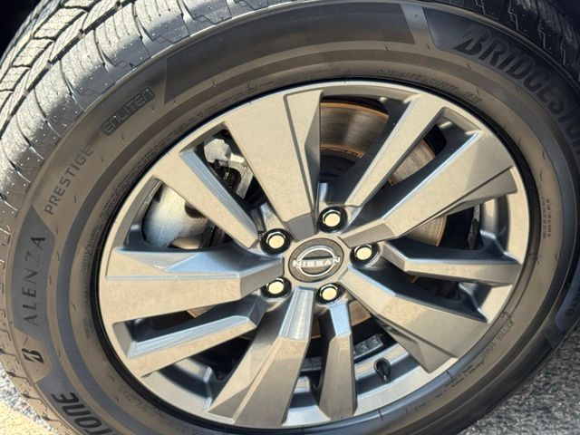Used 2022 Nissan Pathfinder SUV