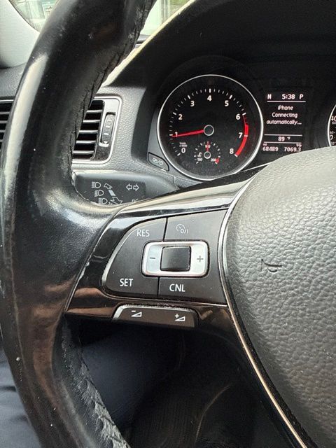 2017 Volkswagen Passat 1.8T SE White at Bob Ruth Ford