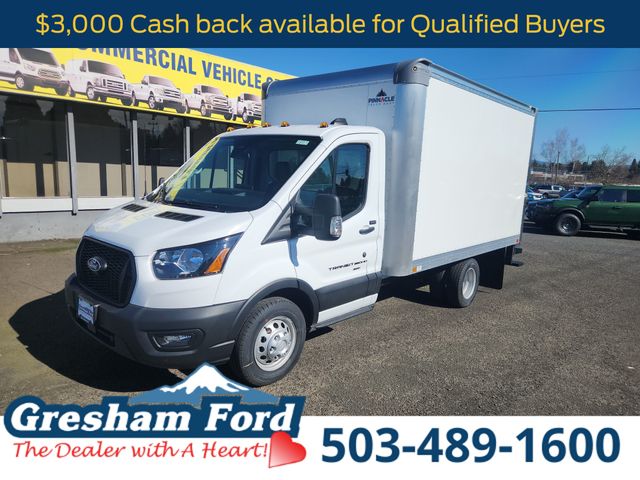 Oxford White 2026 Ford Transit Chassis 350 HD 9950 GVWR 156 DRW AWD Van All-Wheel Drive