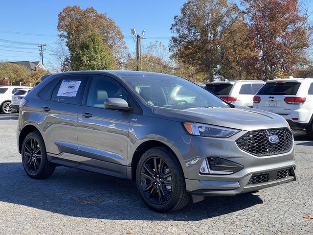 2024 Ford Edge ST Line 7