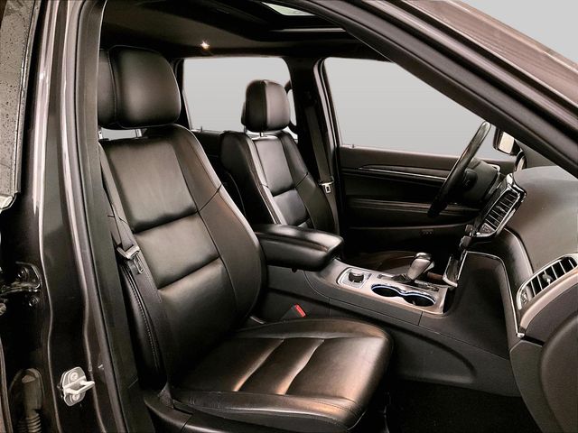 2020 Jeep Grand Cherokee Limited Gray at South Hills CDJR