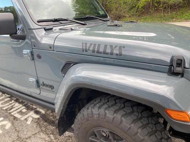 2025 Jeep Gladiator Willys Gray at Auto Express Mitsubishi