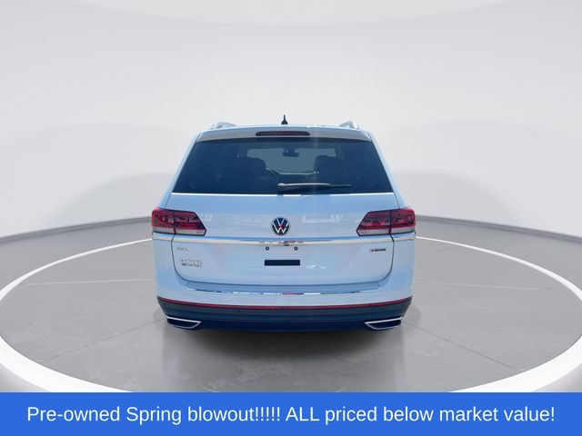 Used 2022  Volkswagen 2.0T SEL image 7
