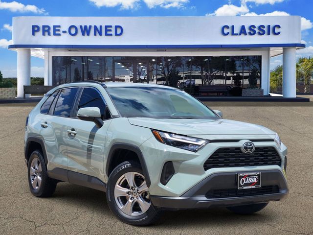 Magnetic Gray Metallic 2022 Toyota RAV4 XLE AWD SUV / Crossover All-Wheel Drive 8-Speed Automatic