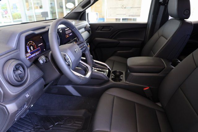 2025 Chevrolet Colorado Trail Boss - 9