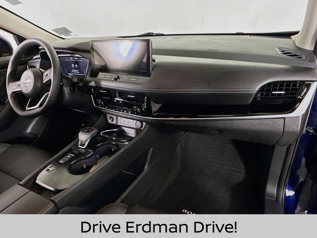 Used 2024 Nissan Rogue SUV
