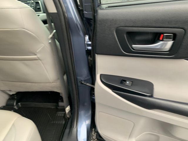 Used 2019 Toyota Highlander SUV
