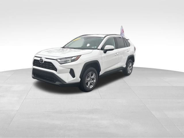 2022 Toyota RAV4 XLE AWD