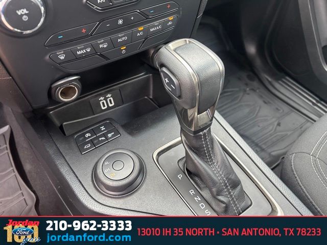 Used Car 2020 Ford Ranger  Xlt For Sale Under $25,000 In San Antonio, Texas