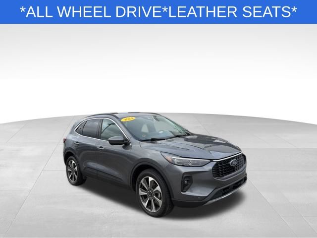 Ford Escape Platinum AWD