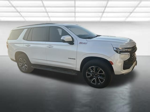 White (Iridescent Pearl Tricoat) 2024 Chevrolet Tahoe SUV / Crossover Four-Wheel Drive 