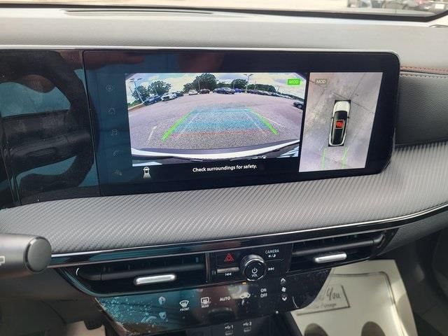 New 2025 White Nissan SR image 16