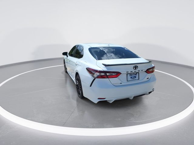 Used 2023 Ice Toyota SE image 7