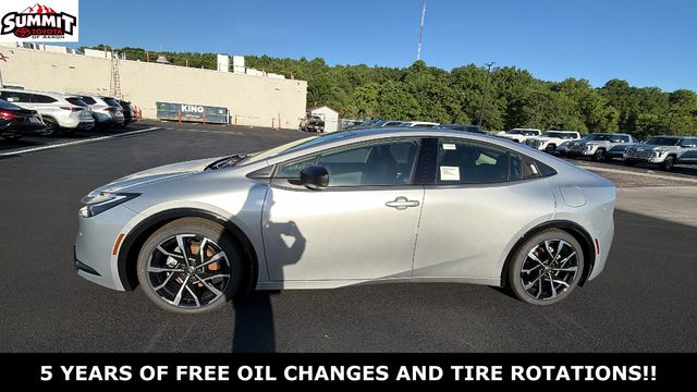 2026 Toyota Prius Plug-In Hybrid XSE Premium - Image 2
