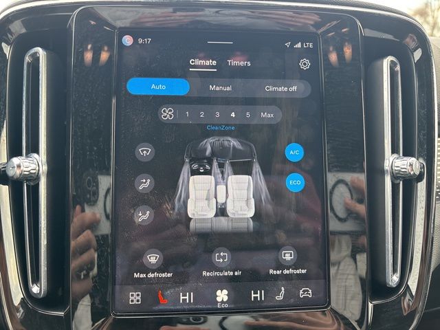 used 2022 Volvo XC40 Recharge Pure Electric car, priced at $24,999