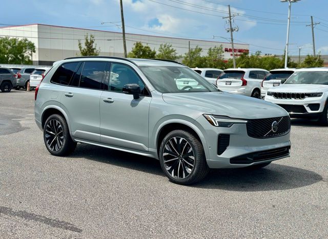2026 Volvo XC90 B6 Ultra