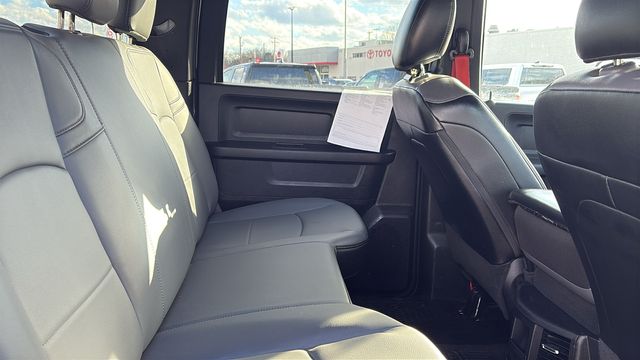 2022 RAM Ram 3500 Chassis Cab Tradesman - Photo 25