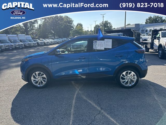 Used 2023 Blue Chevrolet LT image 5