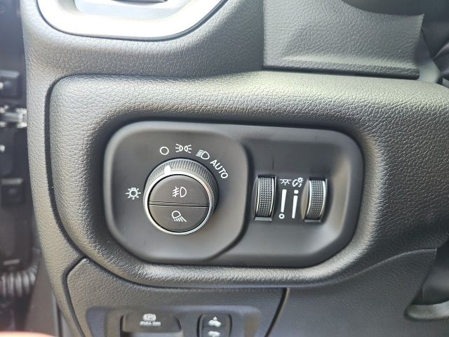 2025 Ram 1500 Big Horn/Lone Star - Granite Crystal Metallic Clearcoat exterior view 16