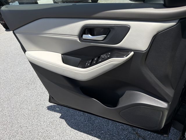 2026 Super Black Nissan Rogue Dark Armor FWD SUV