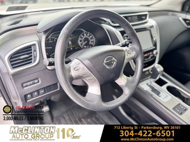 2018 White Nissan Murano SL AWD SUV